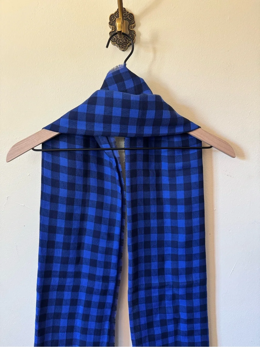 Louis Vuitton Masai Gingham Cotton Scarf - Picture 7 of 9